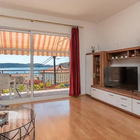 Apartament Comfortable Near The Sea