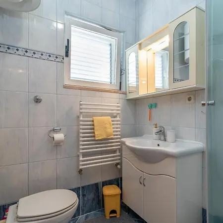Apartament Comfortable Near The Sea *