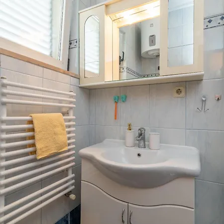 Comfortable Near The Sea Apartament *